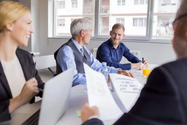 businesspeople-in-the-meeting-1-scaled_11zon_11zon businesspeople-in-the-meeting-1-scaled_11zon_11zon